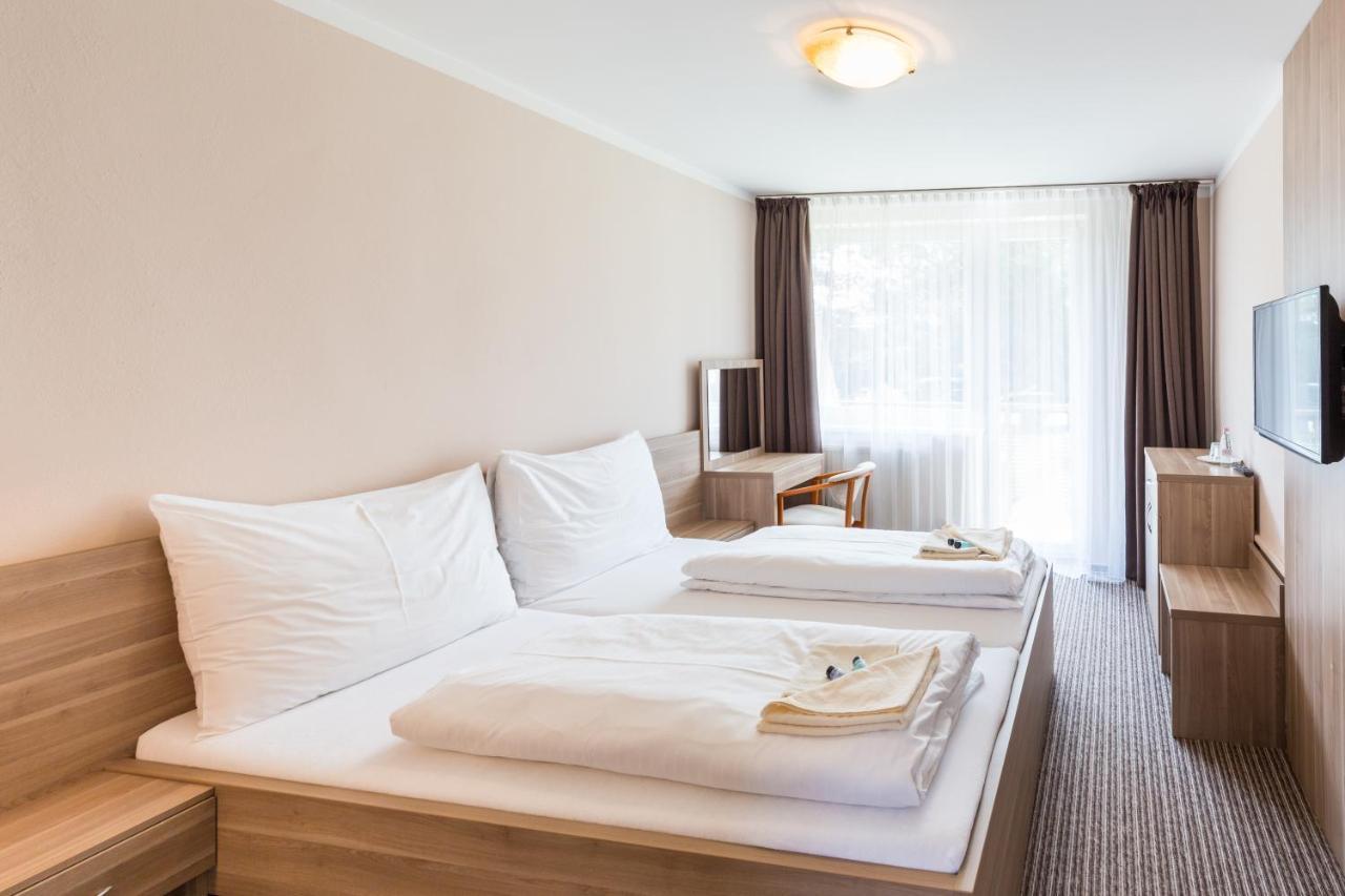 Bed & Breakfast Hotel Perla Nové Mesto nad Váhom المظهر الخارجي الصورة